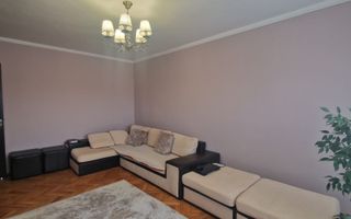 Apartament cu 3 camere | Zona Biserica Emanuel | Oradea - Poză 5