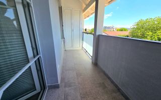 Apartament cu 3 Camere, Complet Mobilat, Bloc Nou, Zona Centru - Poză 17