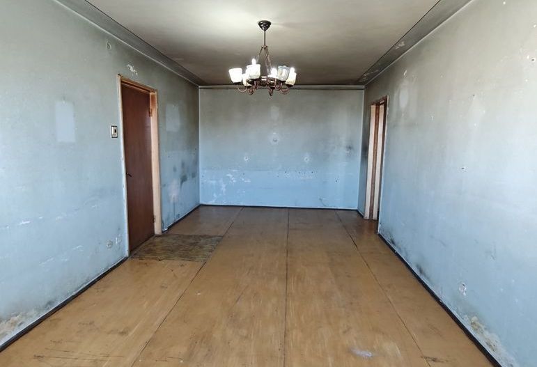 Vanzare apartament spatios 2 camere in  Titan -Ciucea, pret negociabil - Poză 1