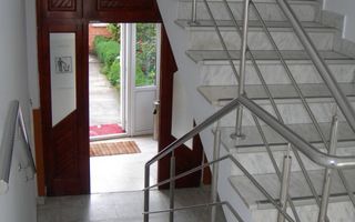 Cladire(cu vad) pretabila pentru BIROURI | CLINICA | COMERCIAL | - Poză 19