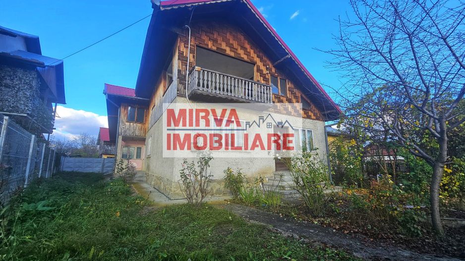 Exclusivitate! Casă cu teren generos în Sat Olteni, Com.Teișani - Poză 1