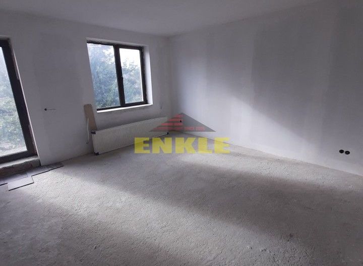 Constructie D+P+E+Pod mansardabil, zona Bd.Mihai Eminescu , 270000 euro neg - Poză 2