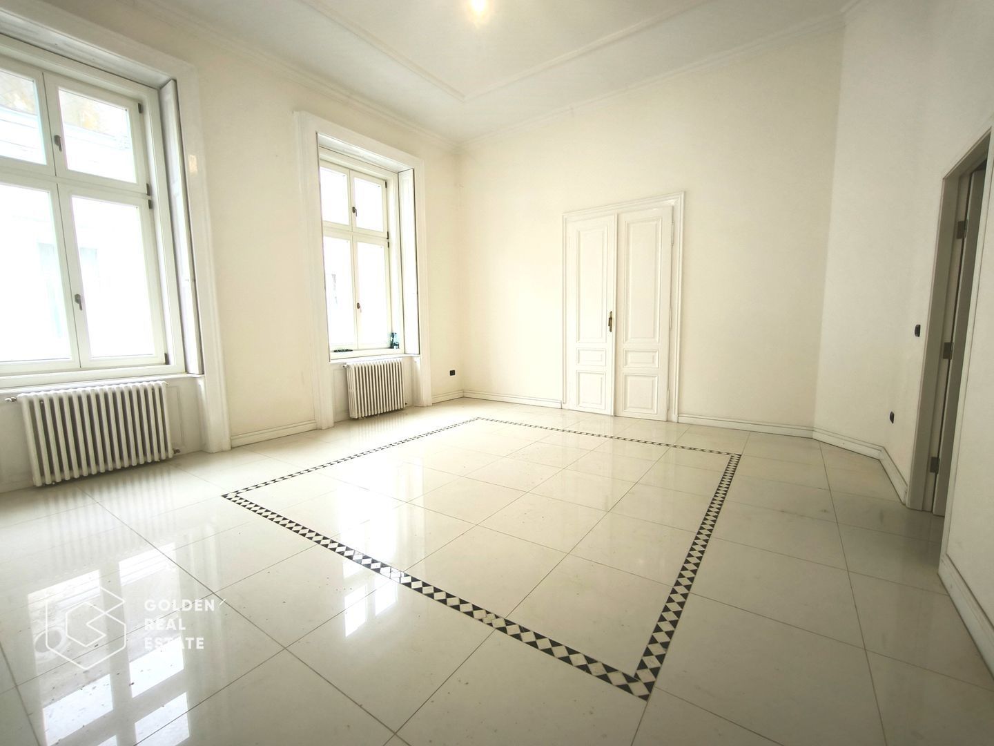 Spatiu birou 3 camere, ultracentral B-dul Decebal - Poză 2