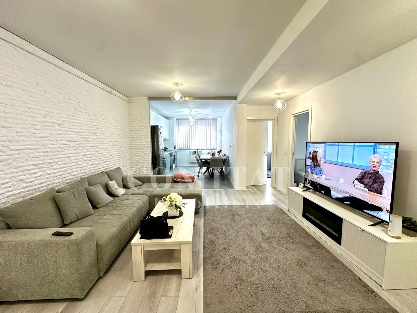 Apartament 3 camere | Etaj intermediar | Cartier Terra-Floresti - Poză 2