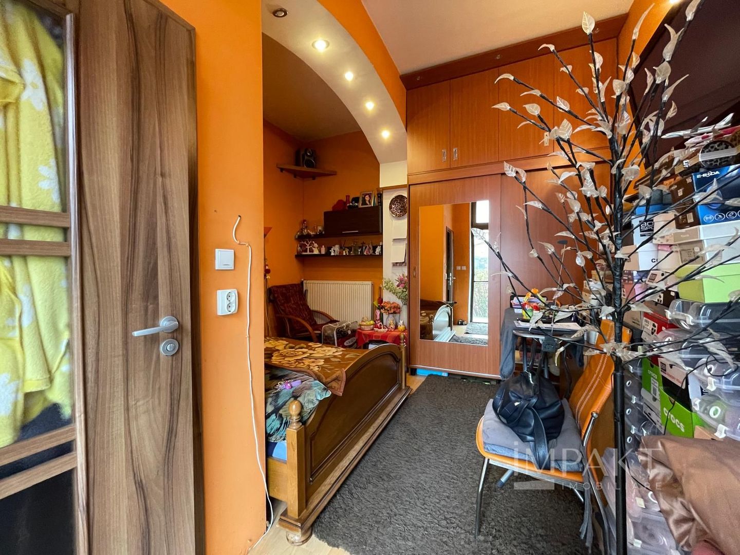 Vând apartament 2 camere la casa cu curte in centru Clujului! Parcare! - Poză 6