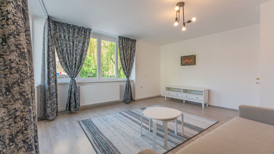 Apartament 2 camere in Centrul Istoric al Brasovului - Poză 4