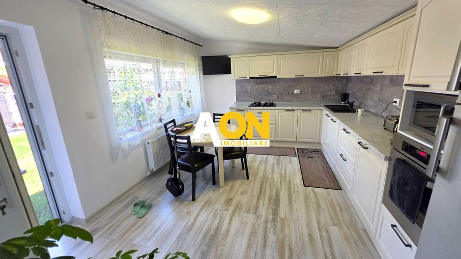 1/2 Duplex, 5 camere, mobilat, utilat, 265 mp teren,  Ampoi 3 - Poză 8