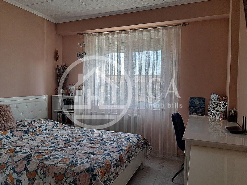 Apartament cu 4 camere de vanzare in Velenta, Oradea - Poză 12