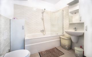 Apartament deosebit cu terasă panoramică – Sanpetru, Str. Sfinții Constantin - Poză 13