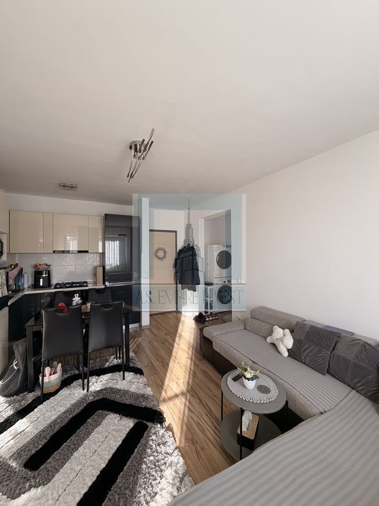 Apartament 2 camere open space - zona Tractorul - Poză 1