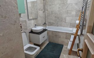 Apartament premium cu 3 camere - Complex Royal Town, Copou - 750€ - Poză 8