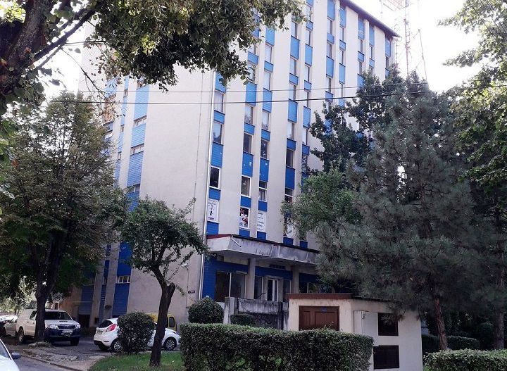 Cladire comerciala Satu Mare - Poză 2