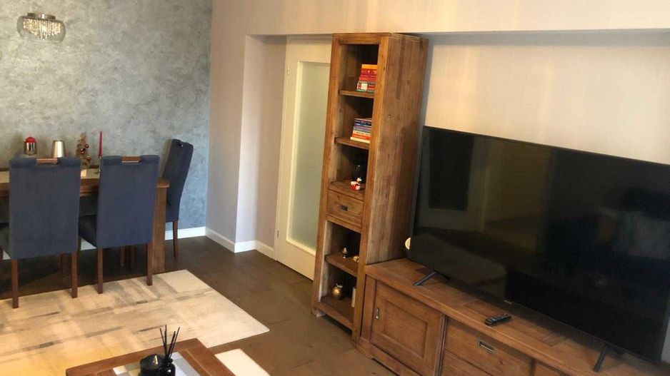 3 camere renovate, 2 bai, 2 balcoane, boxa la subsol, zona Diham - Poză 5