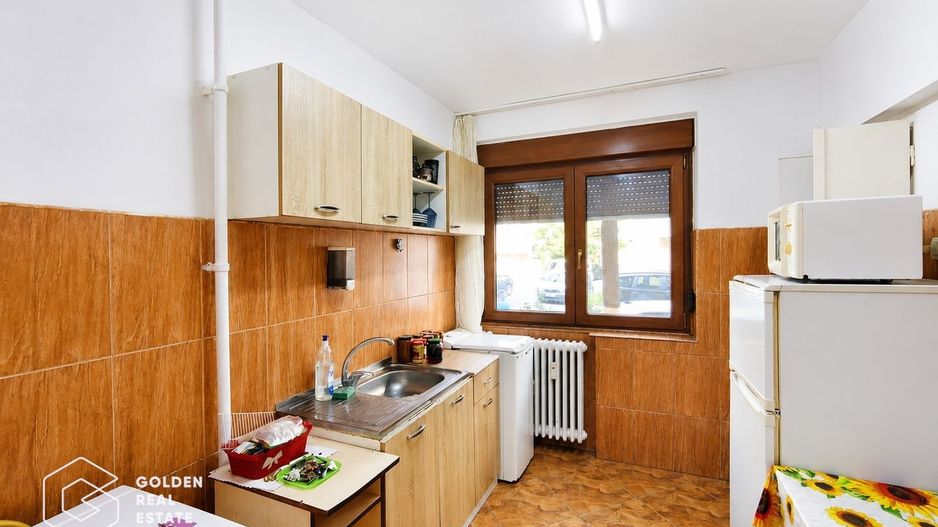 Apartament la parter, 2 camere, zona Podgoria - Poză 4
