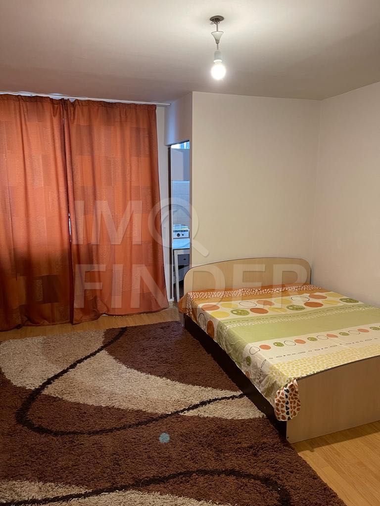 Garsoniera Etaj 1 Zona Big Kaufland Manastur - Poză 1