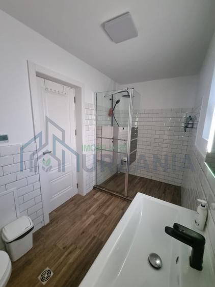 Vilă modernă, Valea Adâncă, 200 mp, teren 410 mp, renovată 2022 - Poză 13