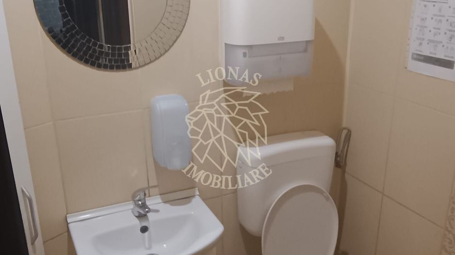 Restaurant deosebit pentru inchirire Central Oradea - Poză 8