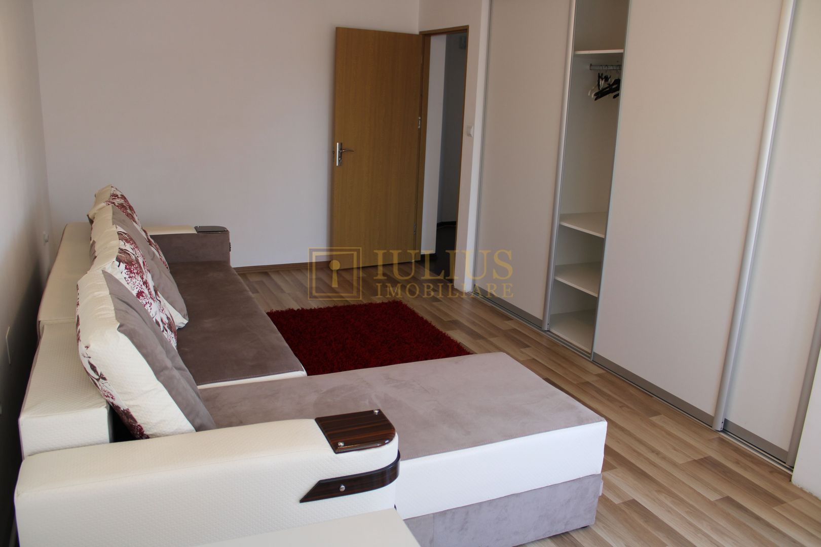 Casa in Duplex, zona Girocului, P+E+M, centrala proprie, garaj, 3 balcoane,3bai! - Poză 17