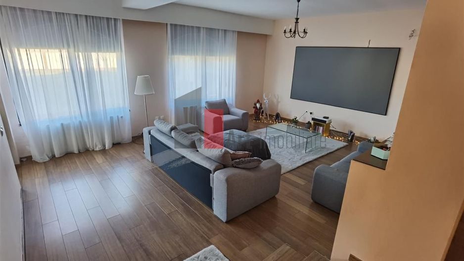 VIla 12 Camere Cernica independenta energetic - Poză 4