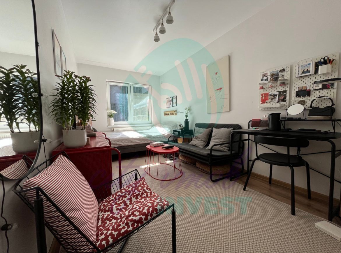 Garsoniera renovată 5 minute Parc Cișmigiu | Imobil fără risc | Centrală proprie - Poză 1