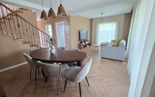 Casa moderna,4 camere, pompă de căldură si panouri fotovoltaice - Poză 18