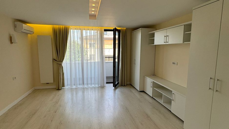 Oxford Gardens | Vila | LUX | 5 camere | Curte | - Poză 14