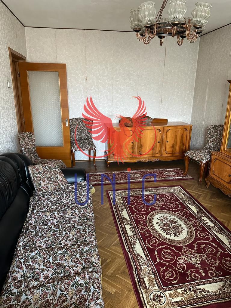 Apartament ultracentral decomandat, 4 camere - Poză 1