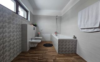 Casa de inchiriat la munte la doar 10 minute de Brasov - Poză 7