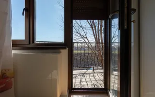 Casă/Vilă modernă de vânzare la intrare în Bogdan Vodă, județul Bacău. - Poză 45