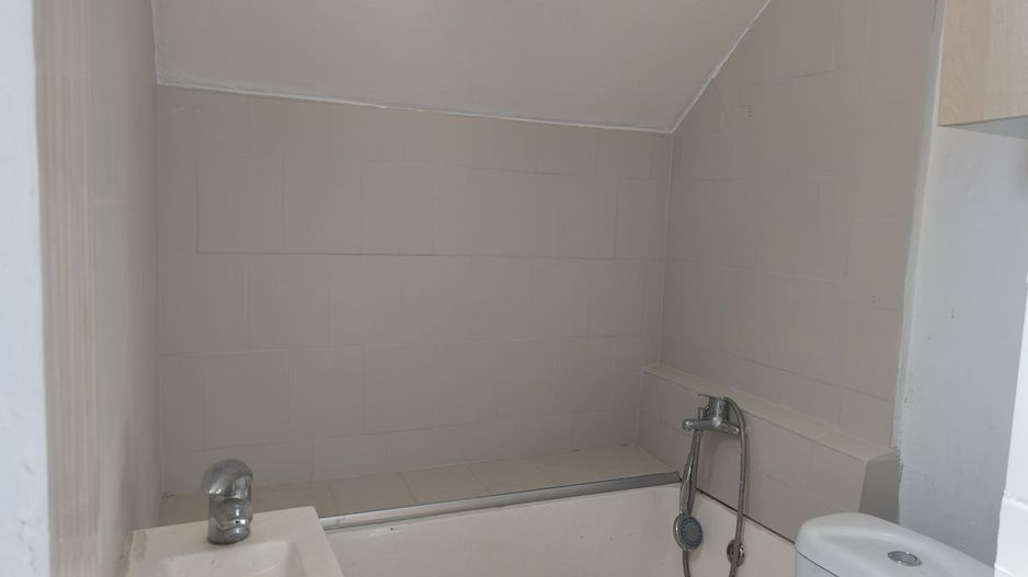 Apartament cu 3 camere de vanzare | Erou Iancu Nicolae | 100 mp - Poză 10