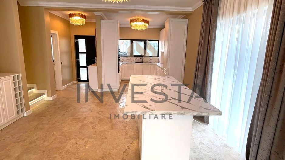 Casa moderna cu priveliste asupra orasului, terasa cu jacuzzi, Iris - Poză 8