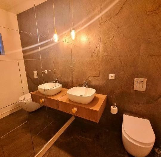 Apartament 6 camere, gradina privata - Poză 15