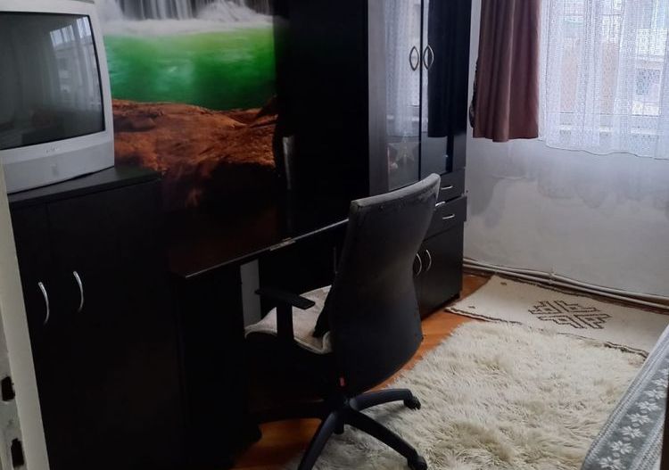 Vand Apartament 3 camere, Micro 16 Satu Mare - Poză 3