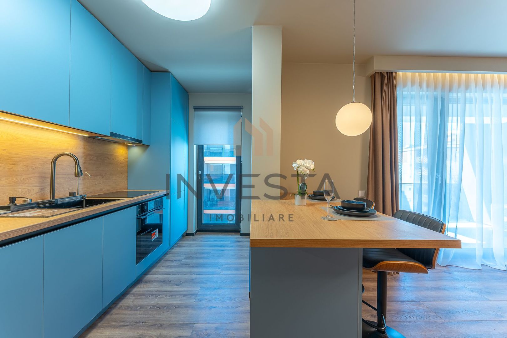 Apartament excusivist! Se vinde la cheie, complet mobilat si utilat! - Poză 8