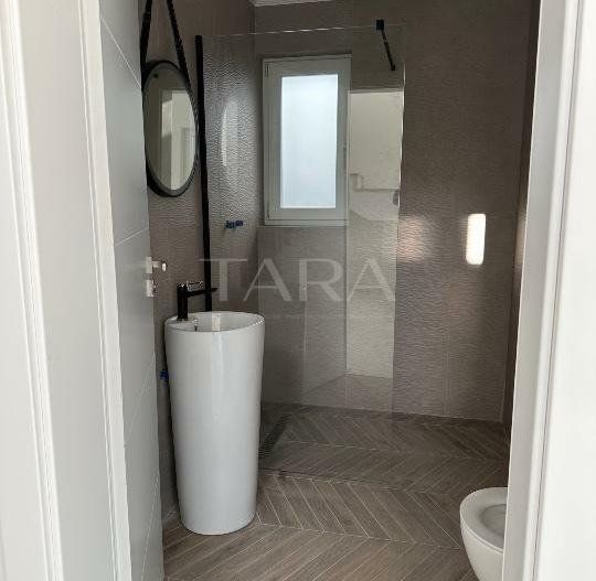 Casă 4 camere, 120 mp utili, teren 430 mp, Parcul Poligon, Florești. - Poză 5