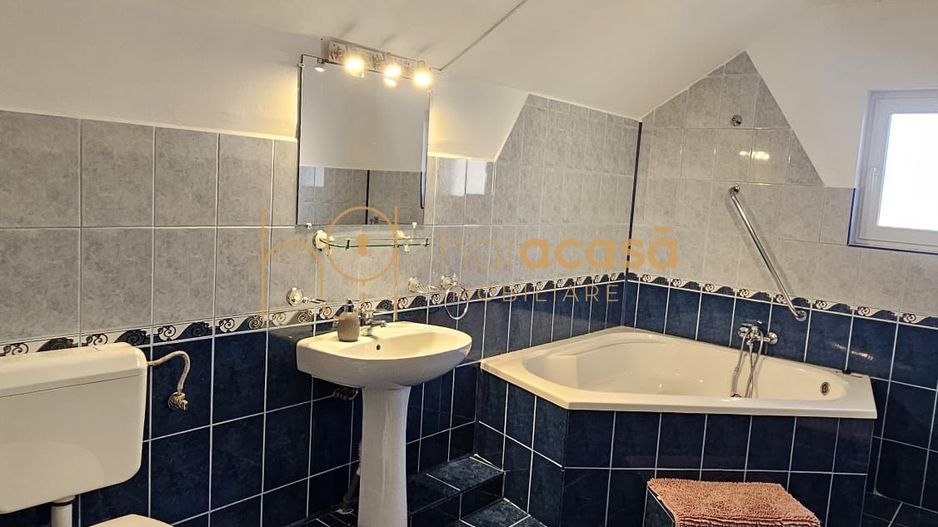 Casă / Vilă cu 8 camere de vânzare în Manastur, Cluj-Napoca - Poză 20