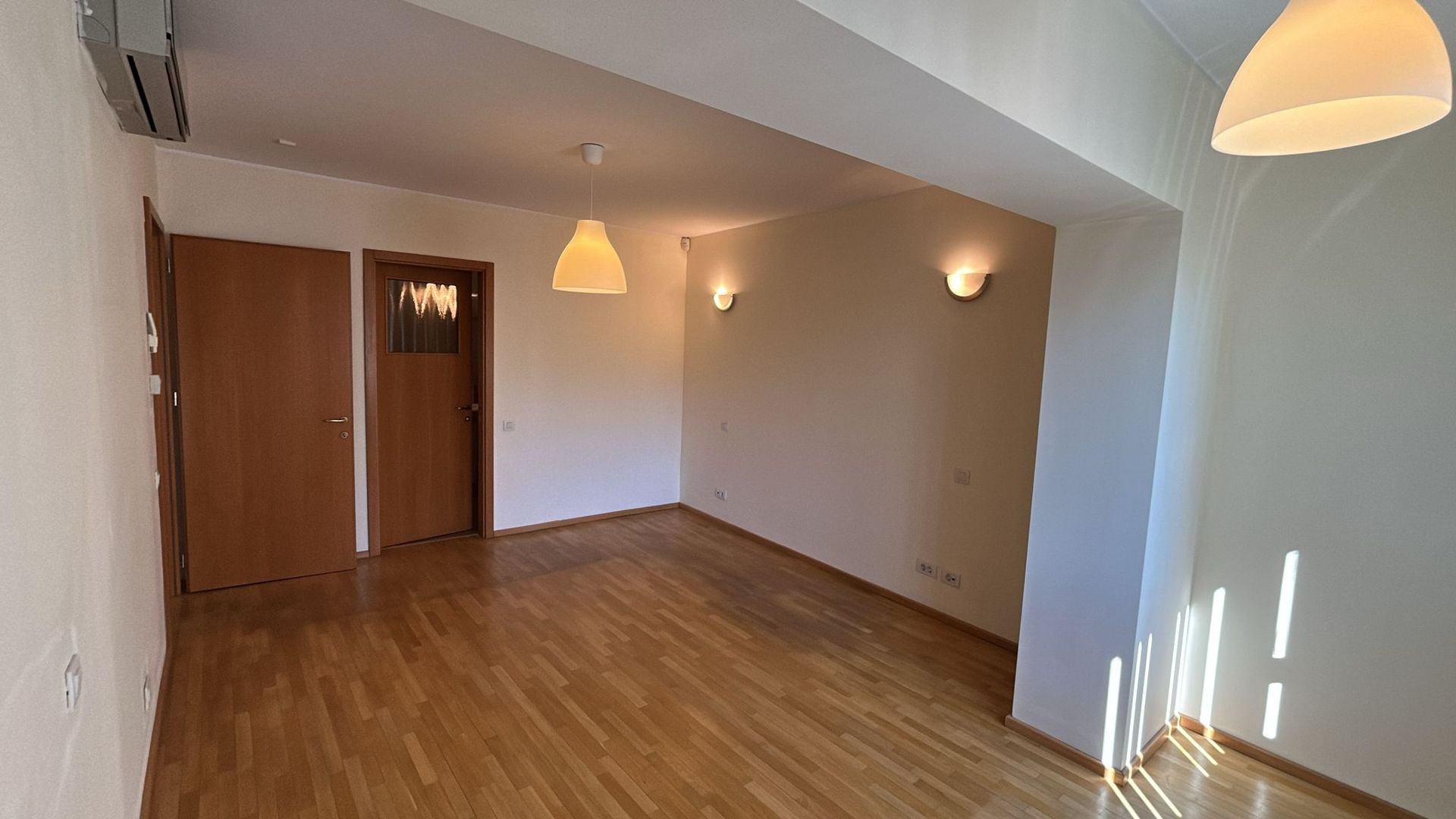 inchiriere aparament PREMIUM 3 camere OFFICE/COMERCIAL Baneasa - Poză 12