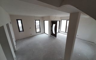 Casa individuala la intrare in Campenesti - Poză 3