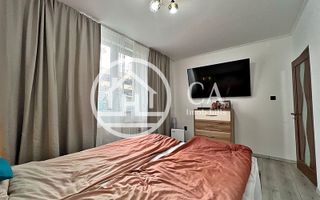 Apartament de vânzare la curte comună cu 3 camere, Ultracentral Oradea - Poză 2