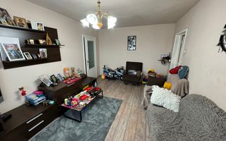 Etaj intermediar. Pozitie excelenta. Boxa in CF - Poză 3