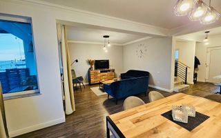 Casă spațioasă cu 4 camere și curte proprie – ideală pentru familie - Poză 6