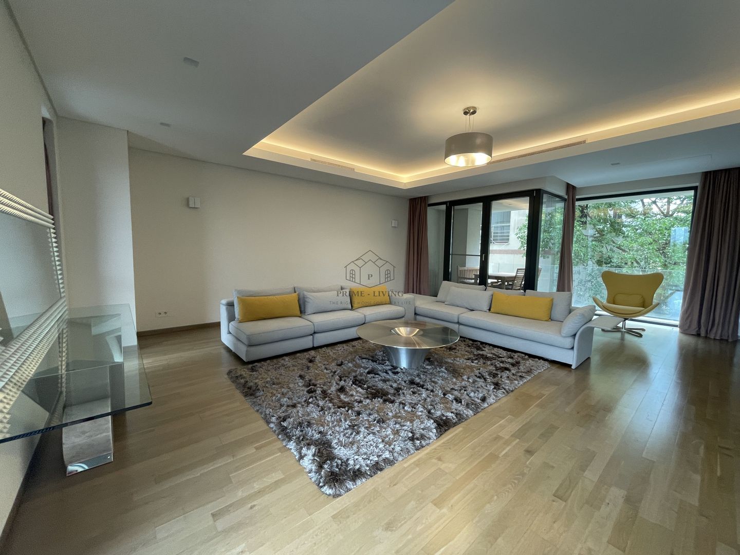 APARTAMENT SPATIOS DE LUX CU 4 DORMITOARE LA INCHIRIERE IN PRIMAVERII - Poză 8