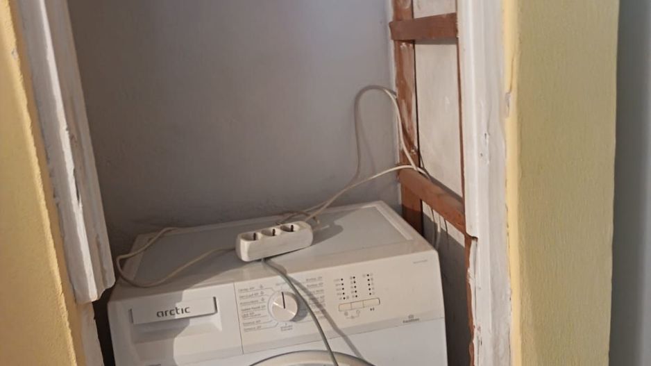 De vanzare apartament cu 2 camere, parter, micro 13 B, 60.000 euro - Poză 4
