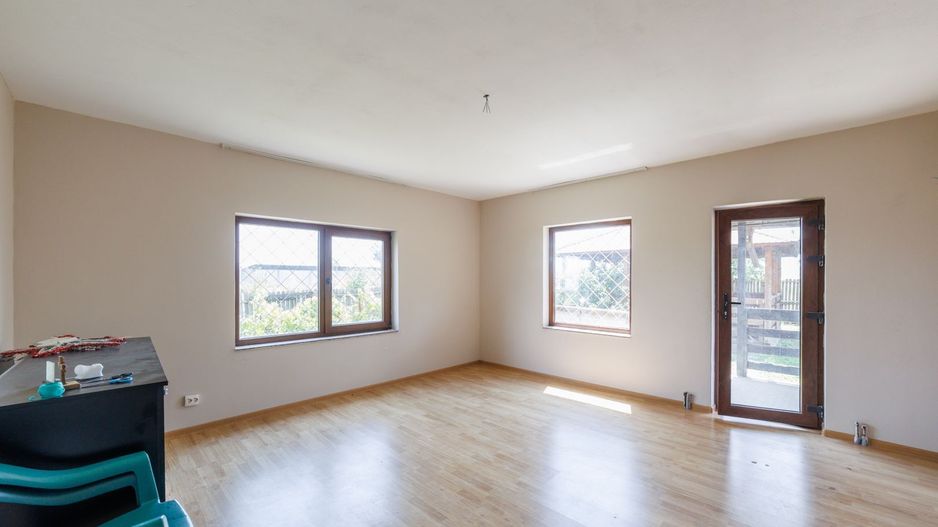 Casa P+M cu 4 camere si teren de 705 mp | Pitesti – Strada Zborului - Poză 2