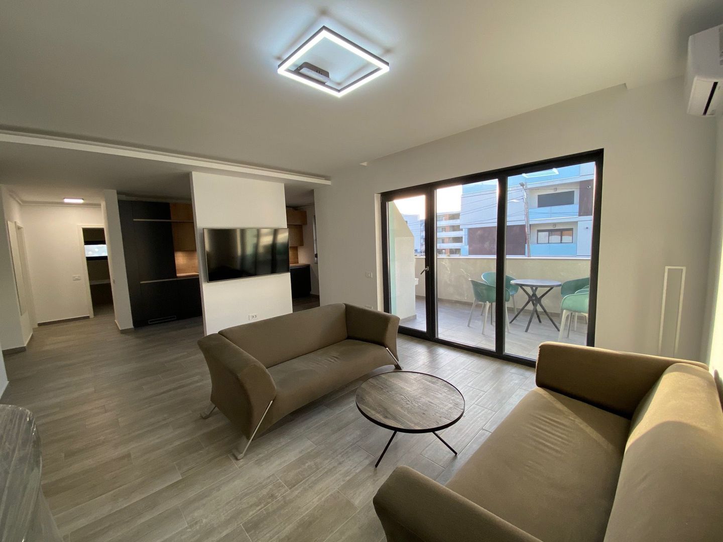 Apartament 3 camere - Dumbravita - Poză 3