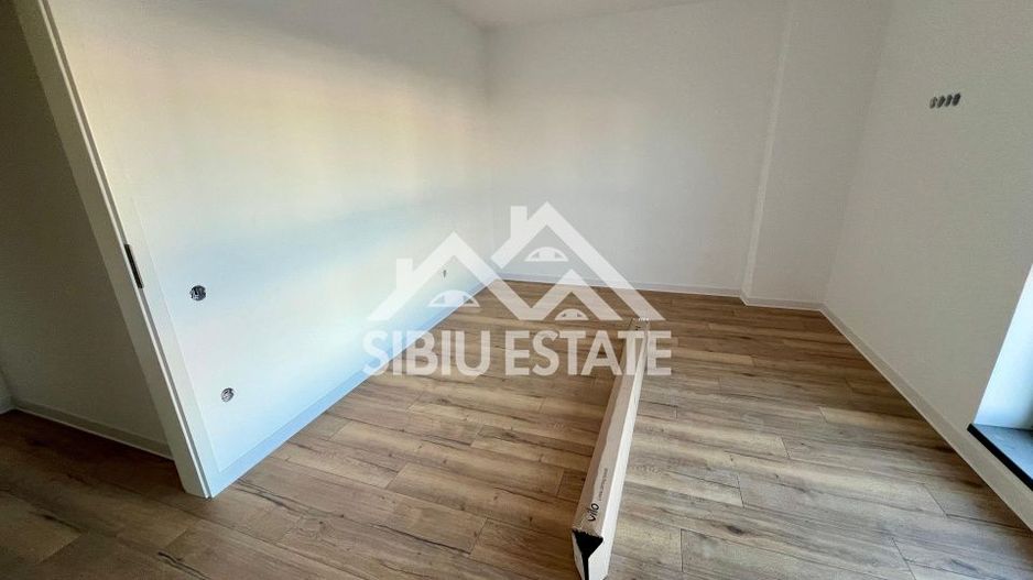 Apartament 3 camere de vânzare, Doamna Stanca, Sibiu, Etaj 2 - Poză 2