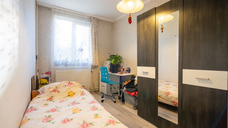 Apartament 3 camere parter Spitalul Judetean - Poză 1