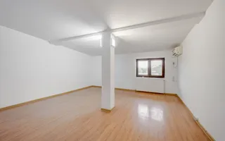 Casa Timpuri Noi 2010 P+1+M 220M - Poză 19