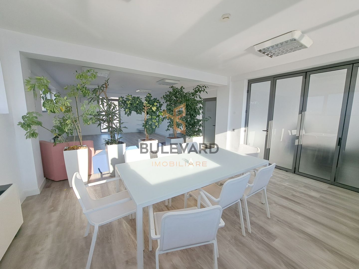 Comision 0. Spatiu de birouri in zona B-dul Muncii! - Poză 15