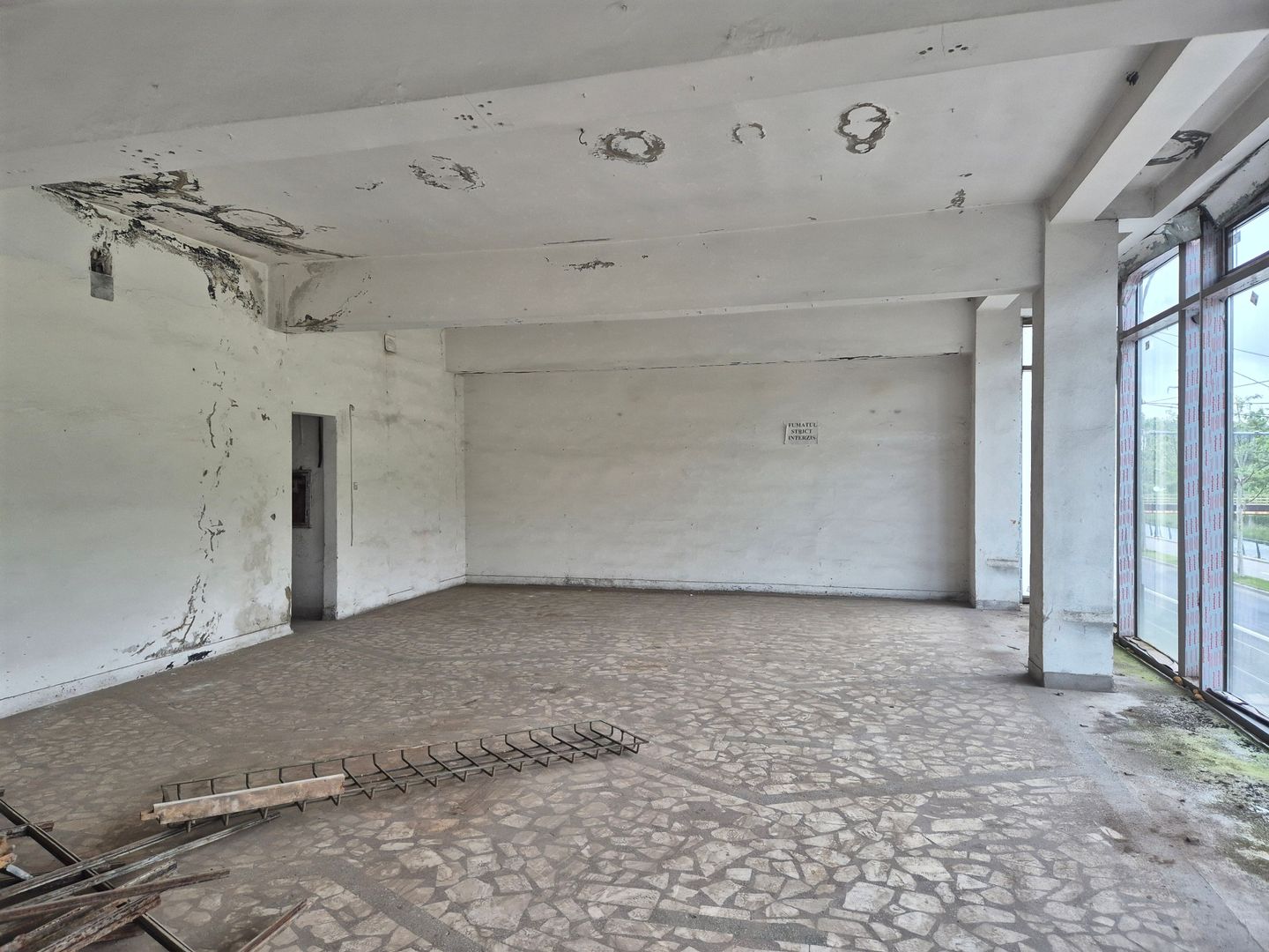 Închiriez spațiu comercial - Poză 5